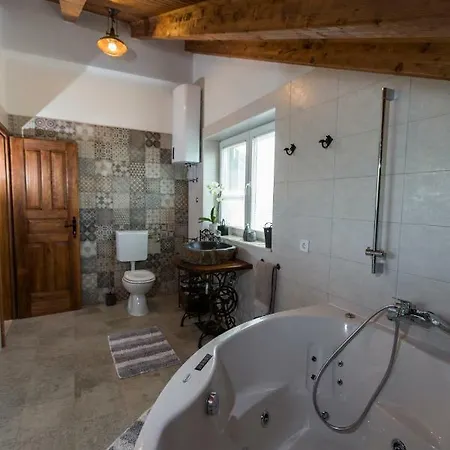 Luxury Heaven Nr. 2 * Muc